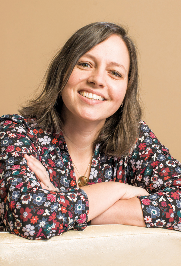 https://www.libraryjournal.com/binaries/content/gallery/Jlibrary/special-projects/2019/movers--shakers/ljmovers2019amberwilliamsbig.jpg